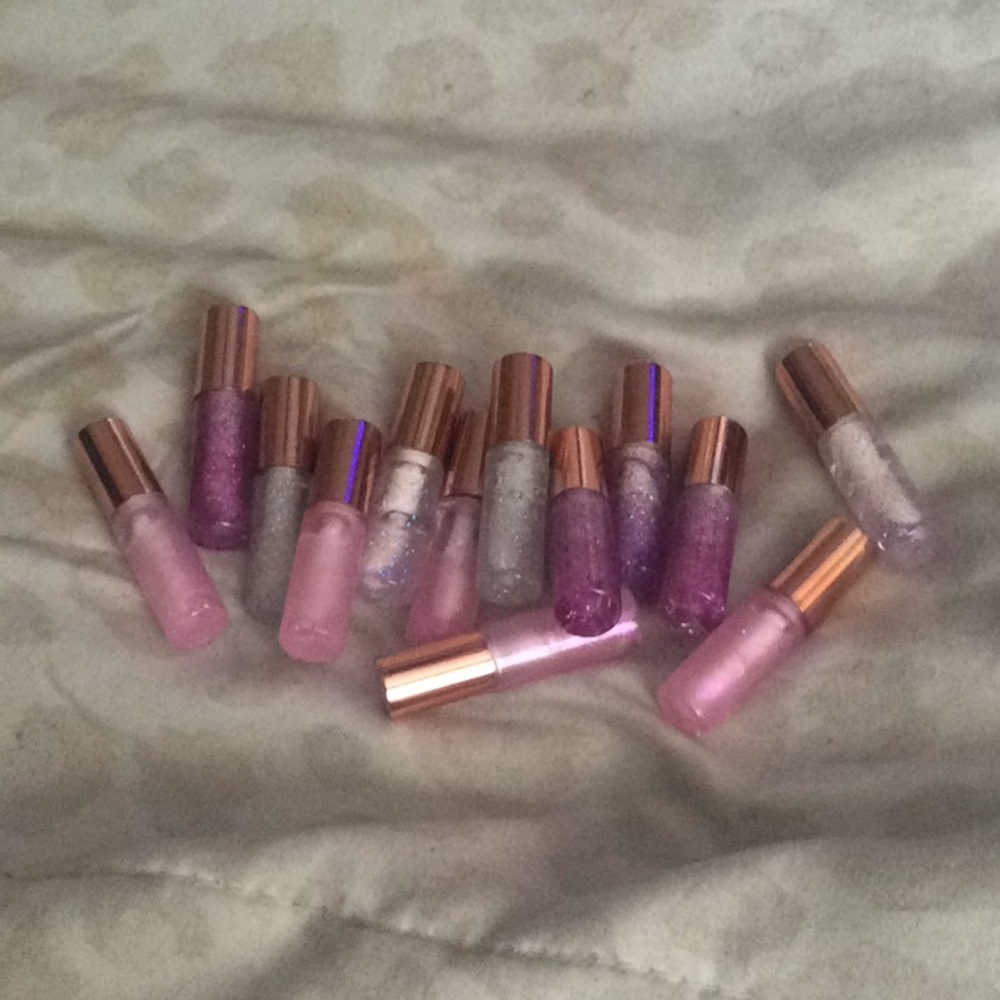 4 pack lip gloss whole sale (mini)